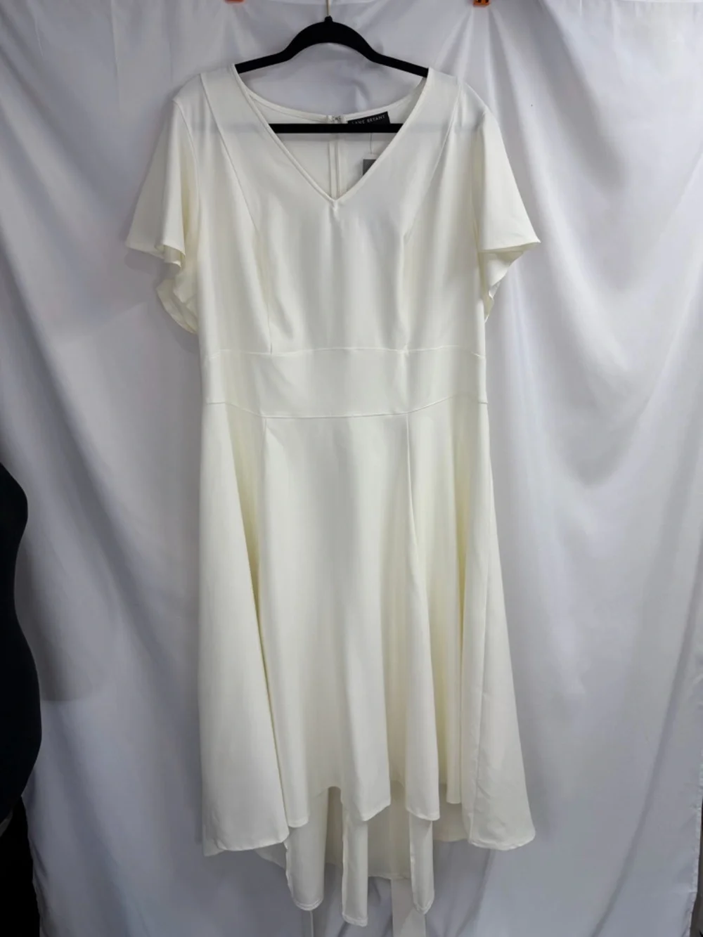 Lane Bryant Ivory High-Low V-Neck MIDI Dress - Picture 9 of 13